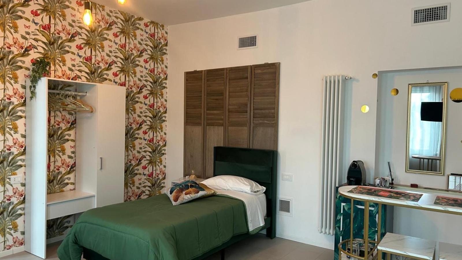 Comfort Accommodation Suite & Le Camere Bergamo Exterior foto